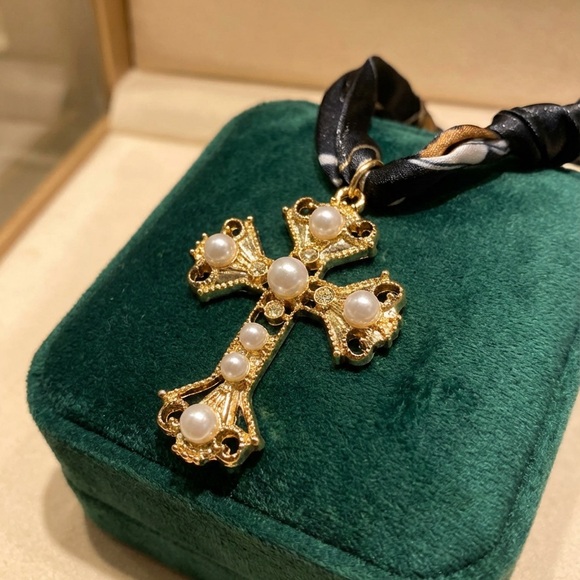 Jewelry - Elegant Cross Charm Pendant Necklace Scarf in a black pattern